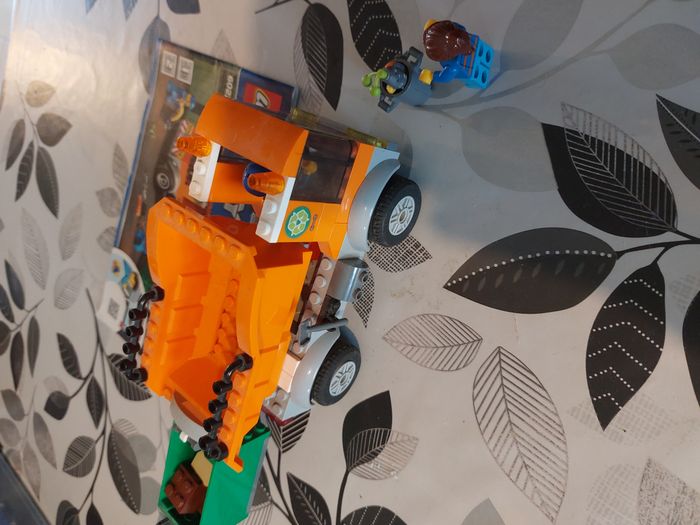 lego city 60220 camion poubelle - photo numéro 4