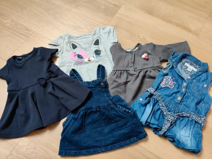 Lot de 5 robes 6 mois