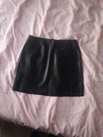 Jupe effet cuir 38