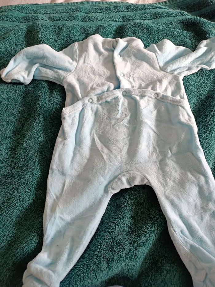 Pyjama - photo numéro 2