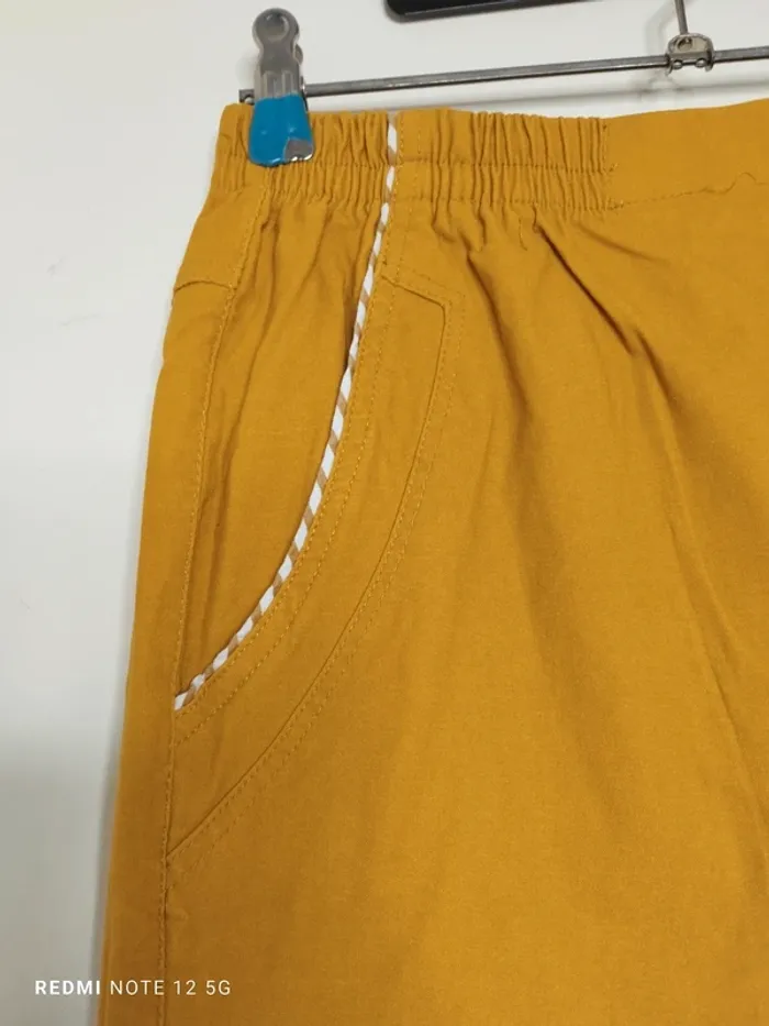 Très beau short Celia taille 3 - photo numéro 3