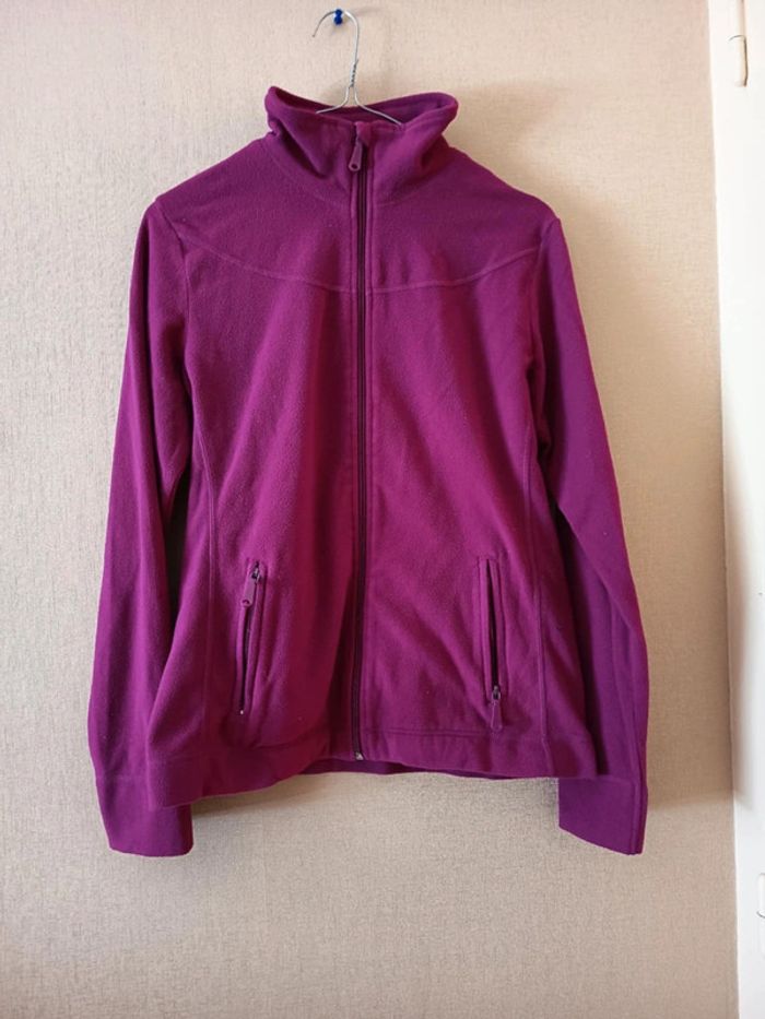 Sweat veste polaire. Femme. Marque 3 suisses (D65)