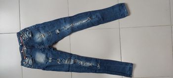 Jeans troué dentelle M
