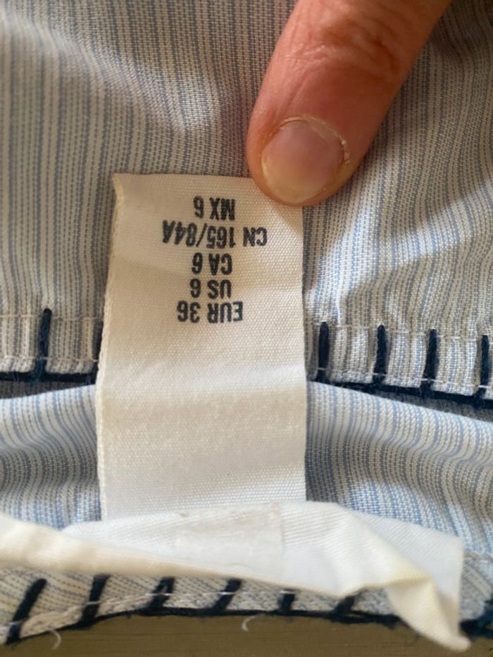 Blouse H&M bleue à rayures avec broderies fleurs taille 36 / 38 - photo numéro 17