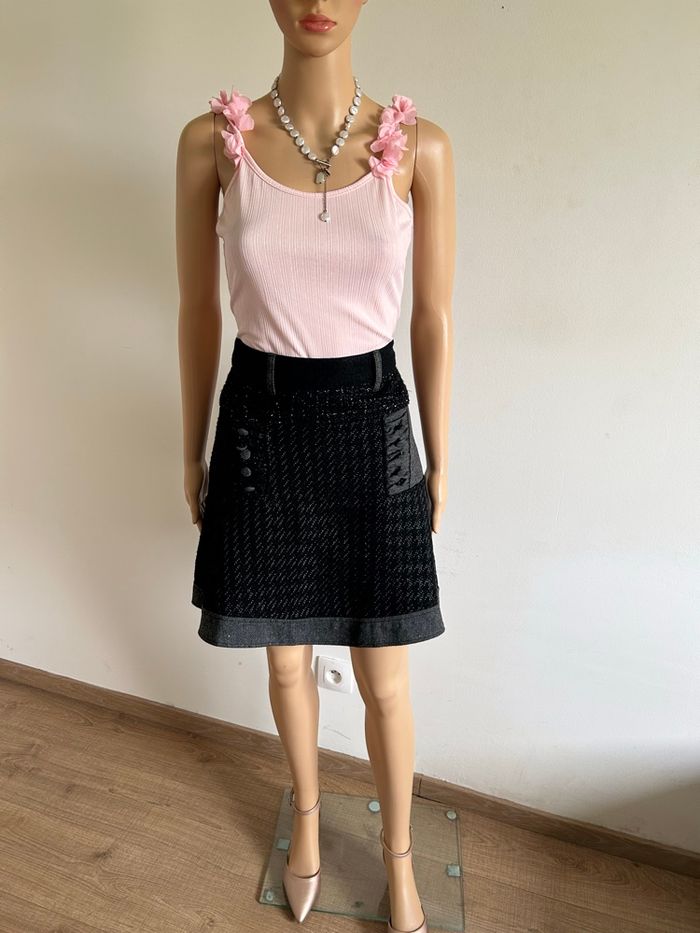 Jupe noire mi longue Desigual taille 36 TBE - photo numéro 3