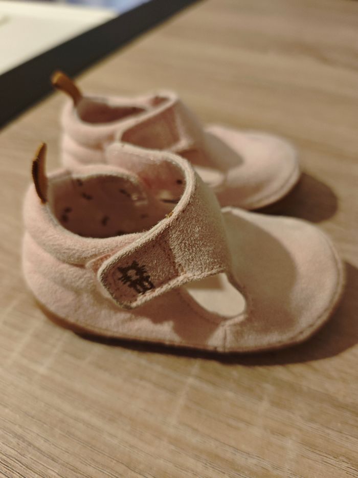 Chaussures premier pas - photo numéro 3