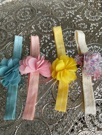 Lot de 4 bandeaux cheveux 🩷