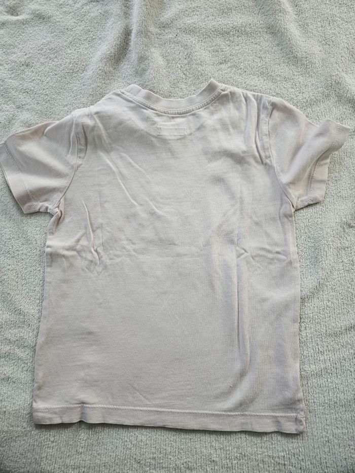 T-shirt  - Taille 4 ans - photo numéro 3