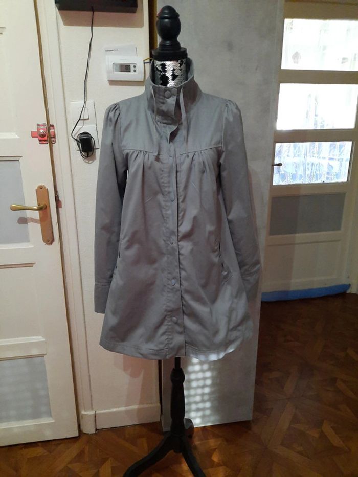 trench gris mi-long