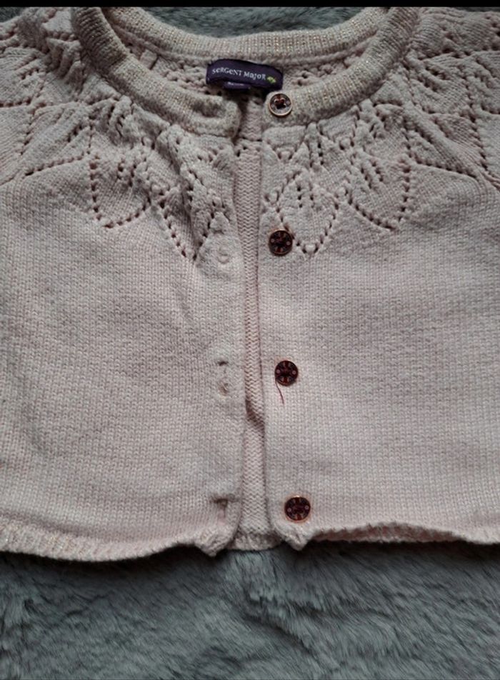Gilet rose 9 mois - photo numéro 3