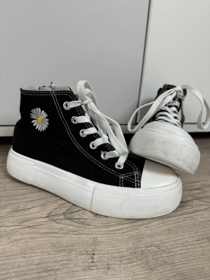 Chaussures montantes gemo 32 tbe