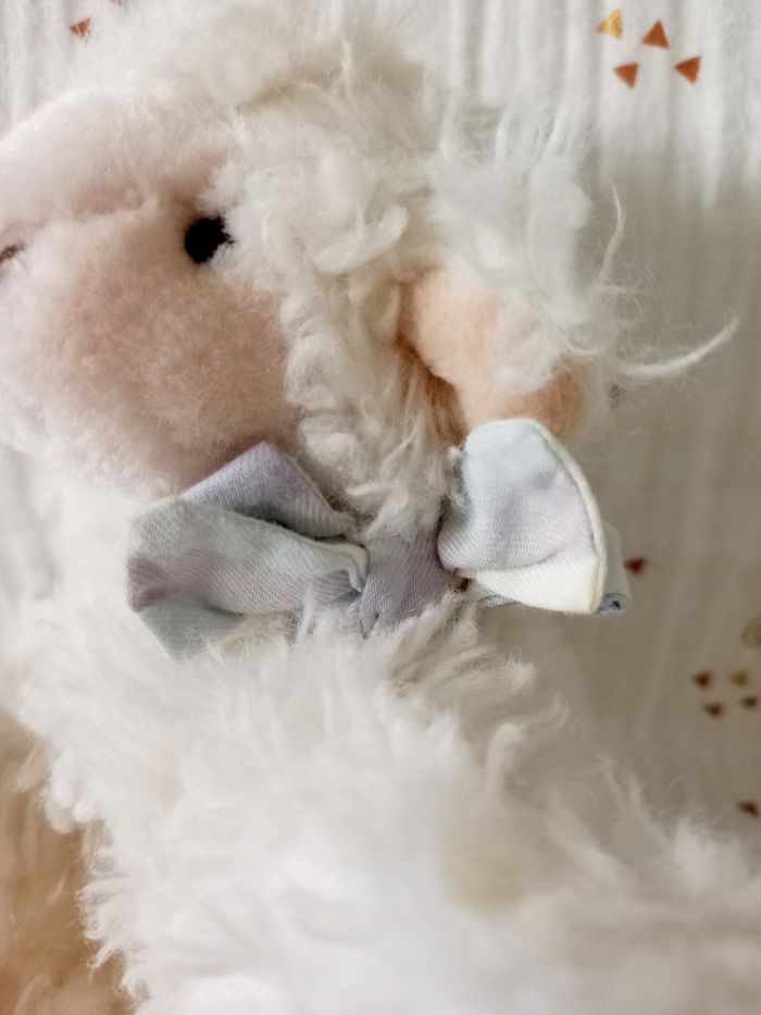 Doudou mouton Burberry - photo numéro 4