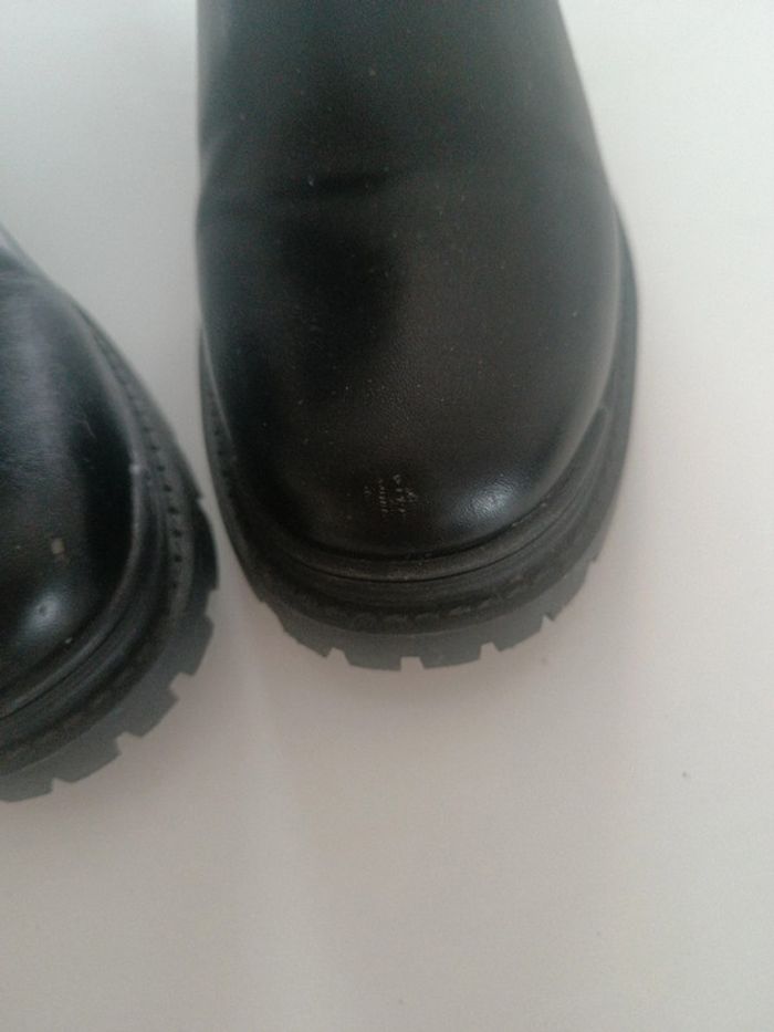 Bottes noires hautes taille 35 - photo numéro 4
