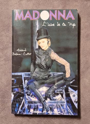 Madonna - L'icône de la Pop Arnaud Babion-Collet, Abécé