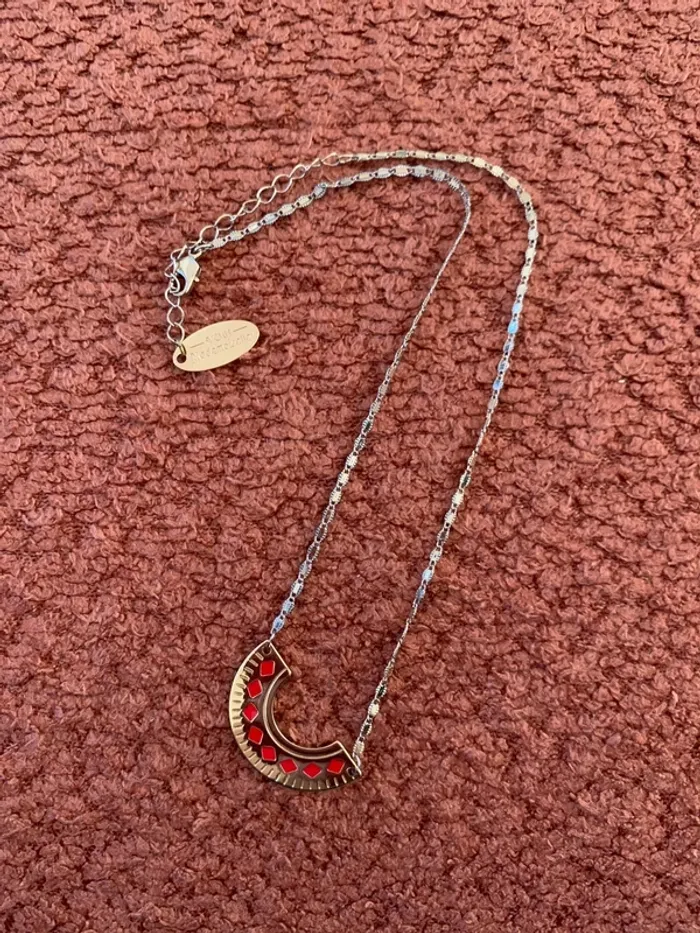 Collier doré