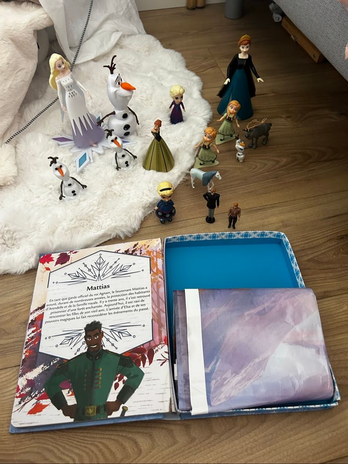Gros lot figurine reine des neiges - photo numéro 5