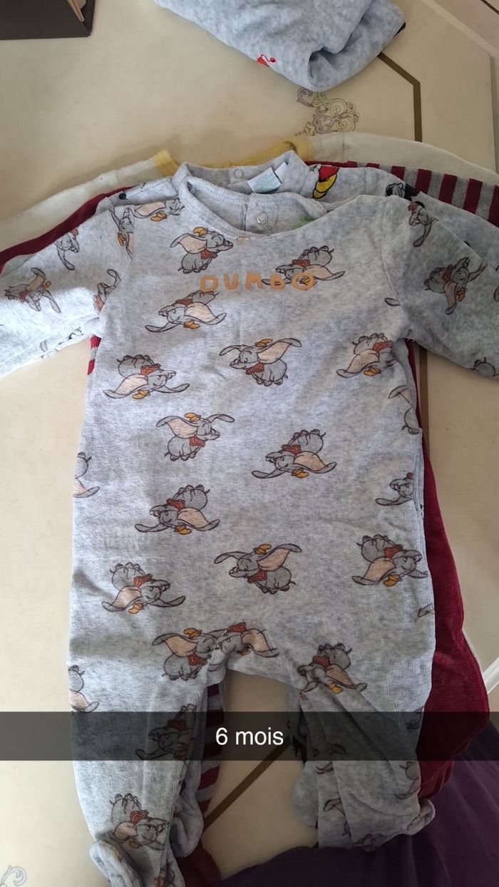 Lot pijamas disney 6 mois - photo numéro 7