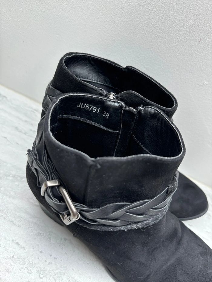 Bottine en daim à talons noir 38 tbe sindy - photo numéro 5