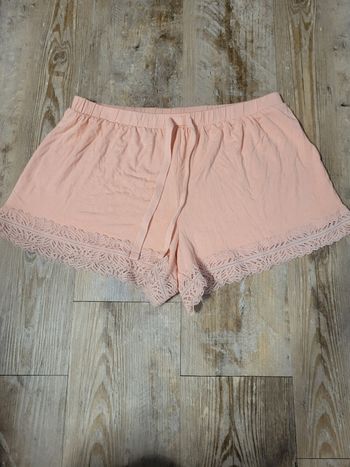 Short pyjamas 