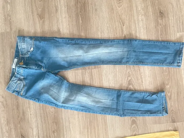 Lot de vêtements fille taille 10 ans - photo numéro 4