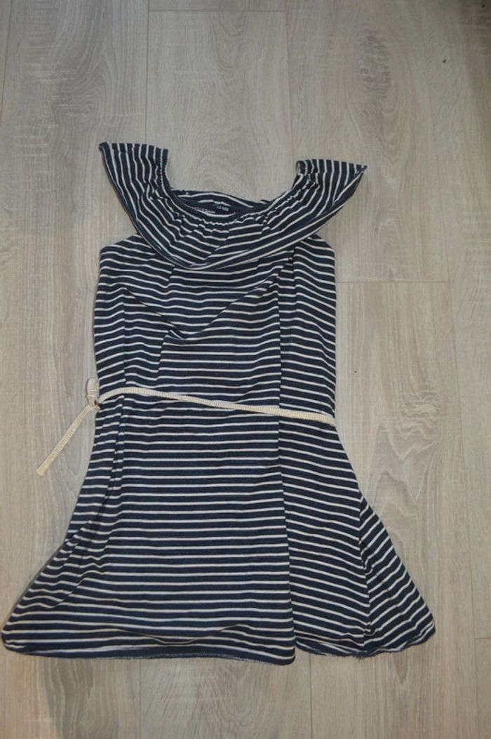 Robe Kiabi 8 ans rayé bleu blanc