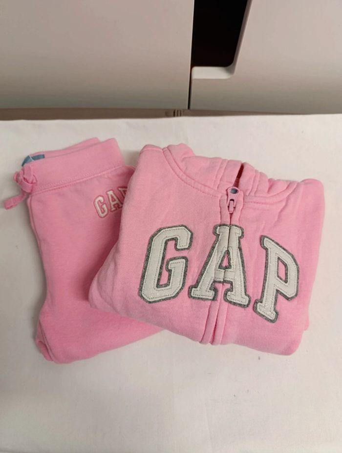 Ensemble fille, GAP
