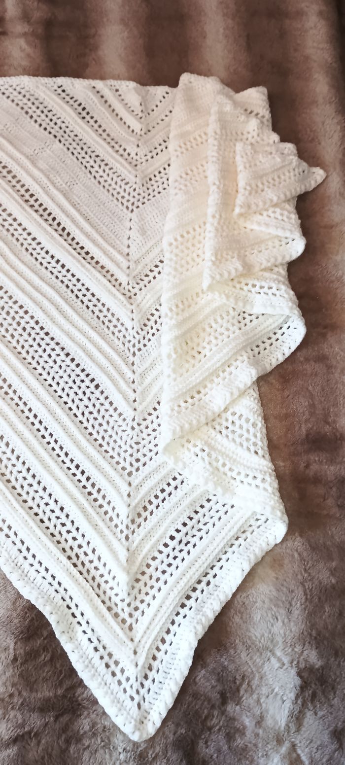 Châle "Jazz" fait main au crochet - photo numéro 3