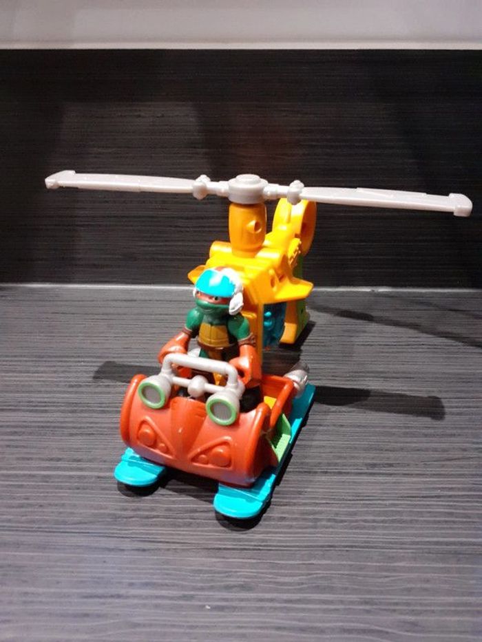 Tortue ninja hélicoptère 2 en 1