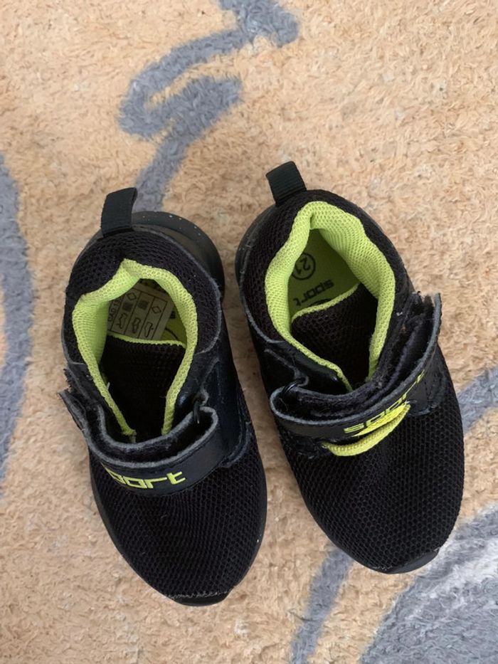 Chaussure pointure 21 - photo numéro 3