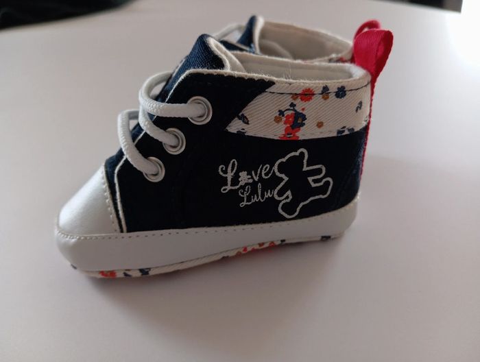 Chaussures bébé 3/6 mois