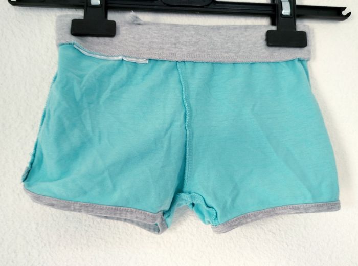 Short U essentiel taille 5 ans - photo numéro 7