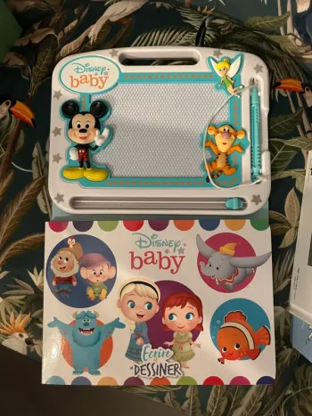 Écrire et dessiner Disney baby