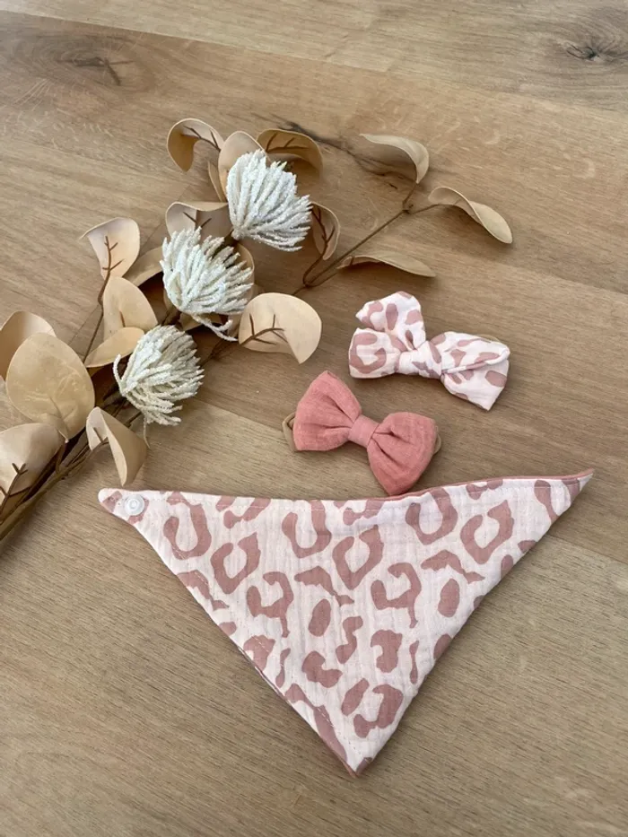 Lot bavoir bandeau
