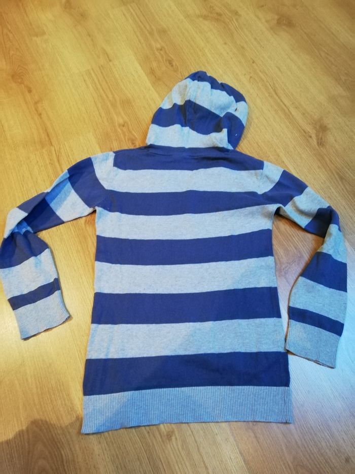 Pull capuche - photo numéro 3