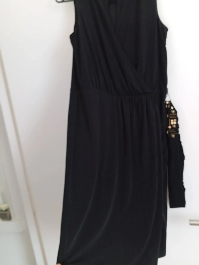 Robe Manoukian taille S - photo numéro 4