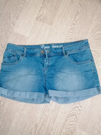 Short en jeans
