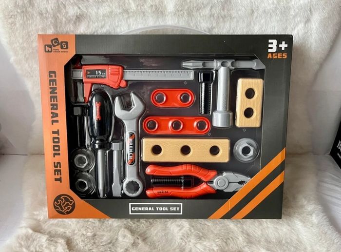 outils de bricolage pour enfant