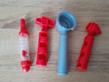 Lot de 4 jouets docteur