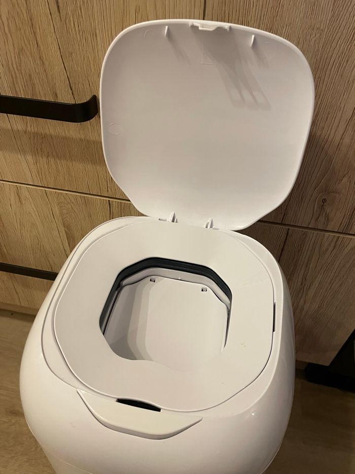 Poubelle à couche - photo numéro 6