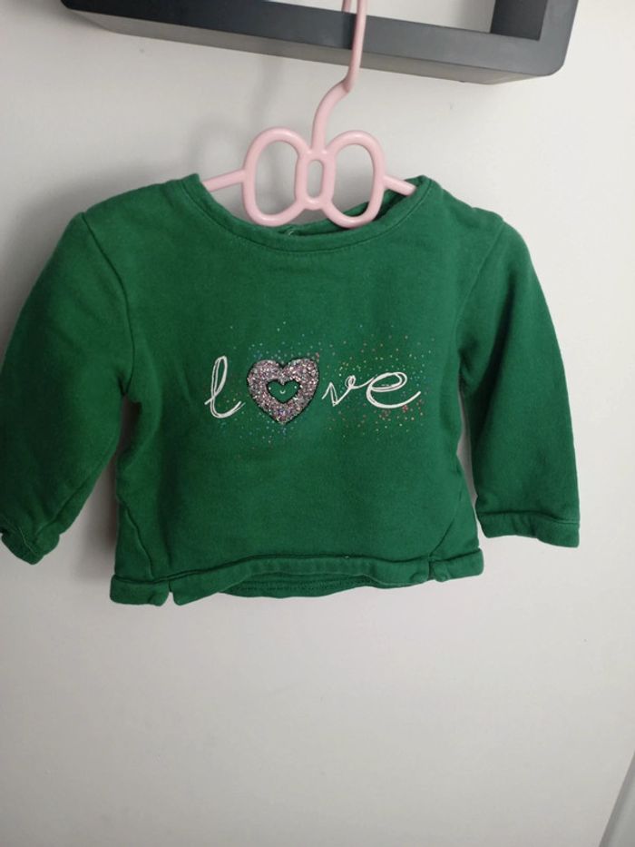 Pull vert - photo numéro 2