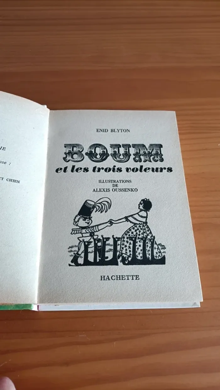 Bibliothèque rose - Boum et les 3 voleurs - photo numéro 2