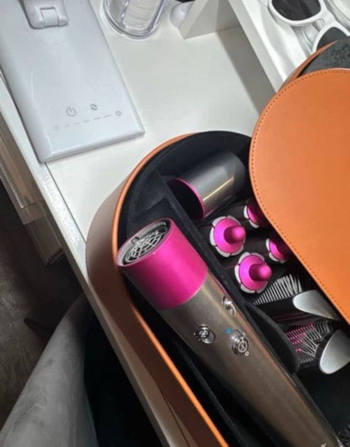 Dyson - photo numéro 4