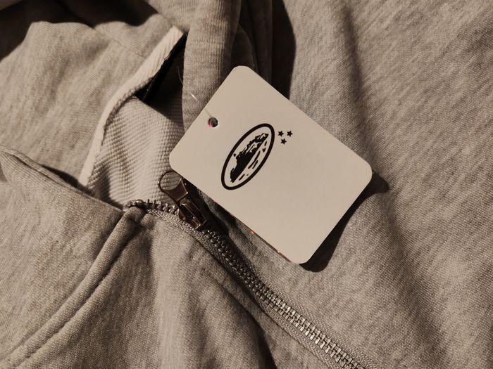 Ensemble Corteiz RTW Alcatraz Wreath Grey White Gris Blanc Tracksuit - photo numéro 5