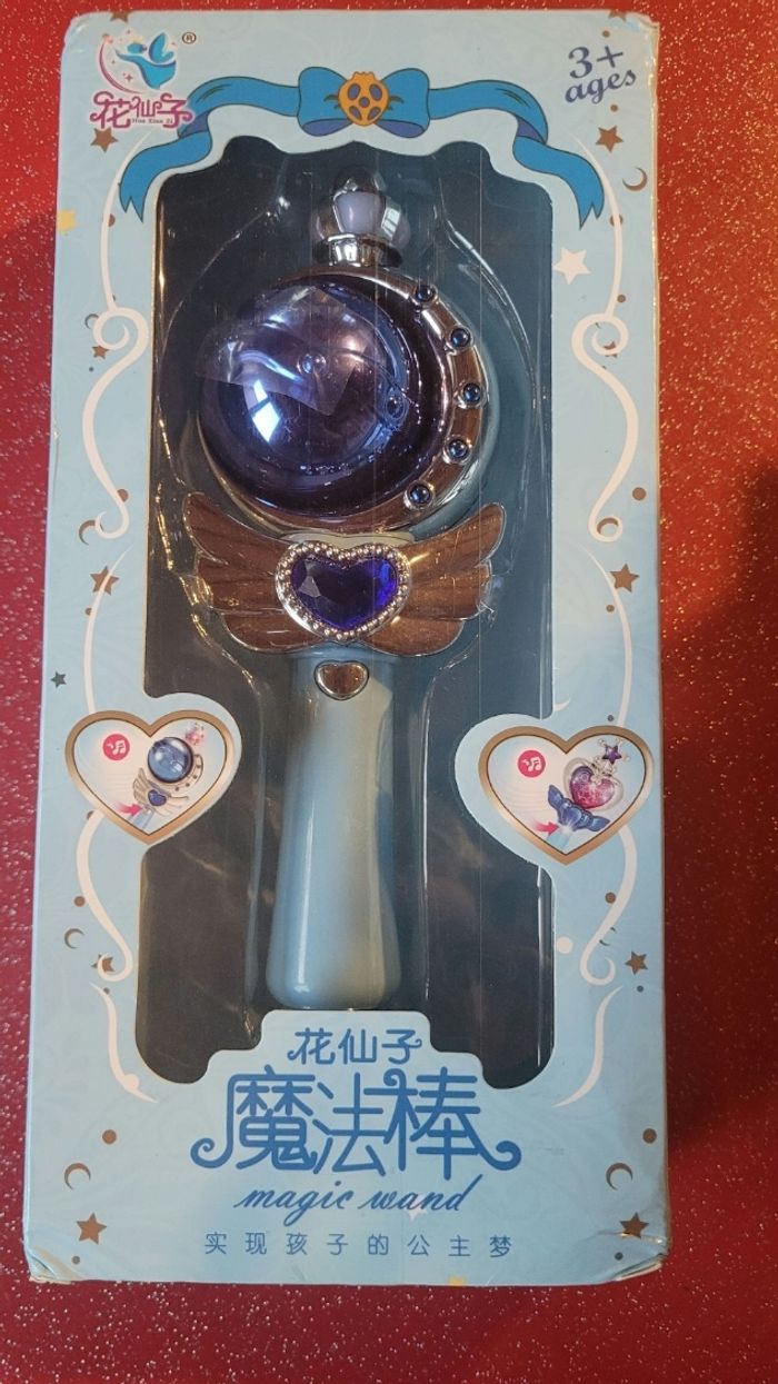 Baguette magique sons et lumières neuve jamais sortie de la boîte