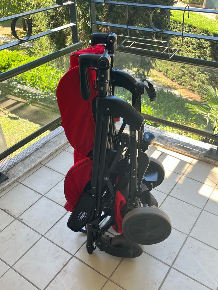 Poucette et nacelle Chicco - photo numéro 9