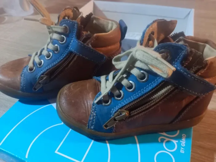 Chaussures montantes baby bottes - photo numéro 2