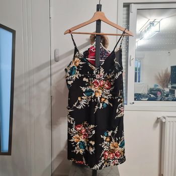 Robe à bretelle