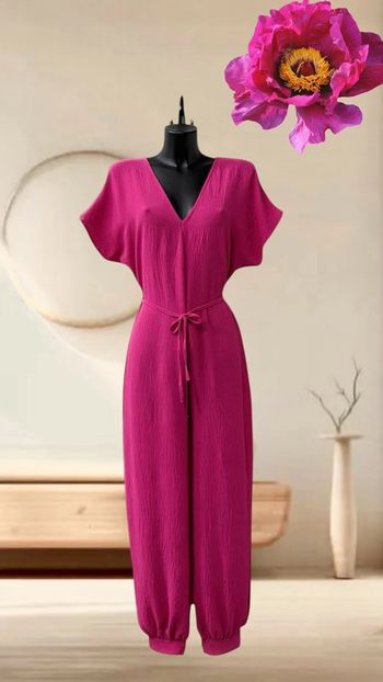 Combinaison rose fuchsia pour l’été