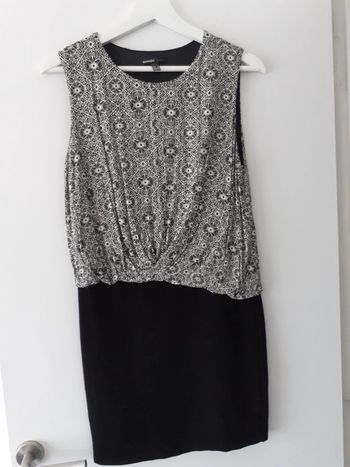 Robe Taille S Mango noir et blanc