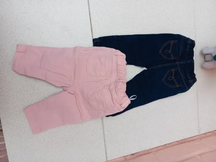 Lot de 2 jeans taille 6mois - photo numéro 7